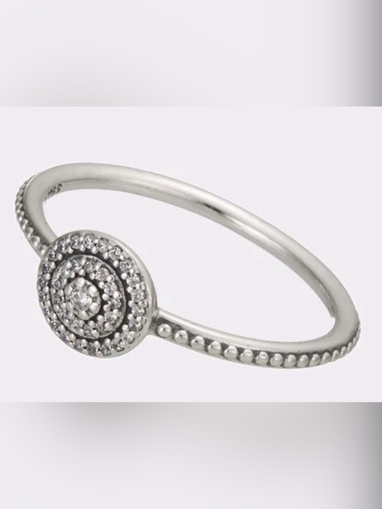 Pandora Jewelry - Pandora Sterling Silver Radiant Elegance Ring in Sterling Silver size 8